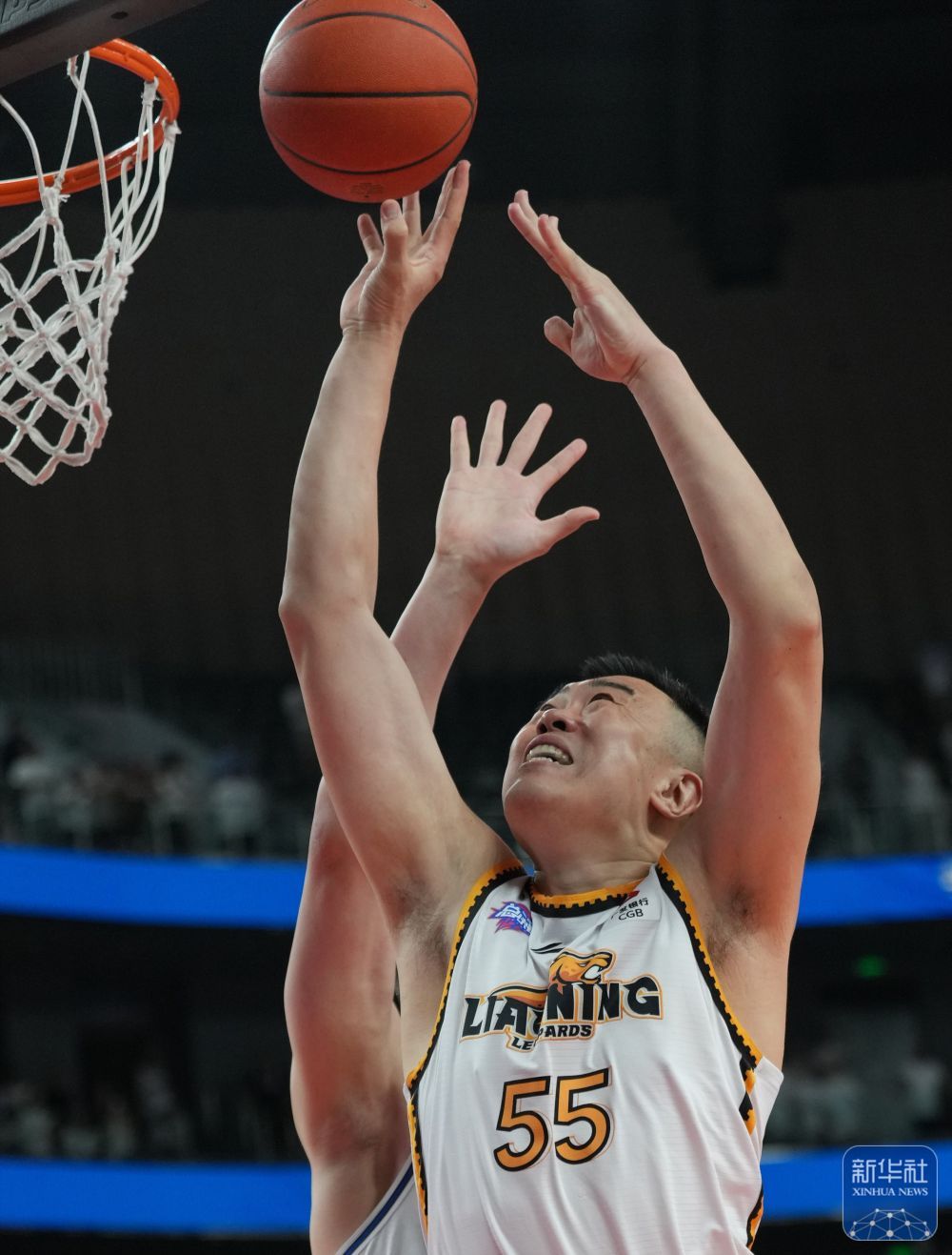 篮球｜CBA总决赛第四场：新疆伊力特对阵辽宁本钢