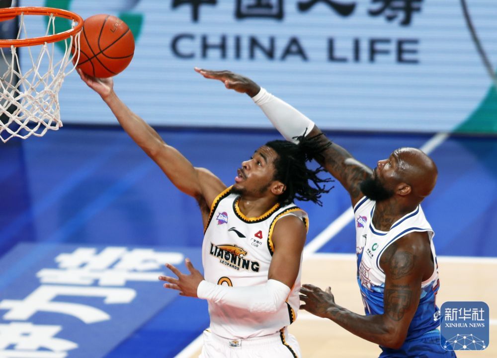篮球｜CBA总决赛第四场：新疆伊力特对阵辽宁本钢