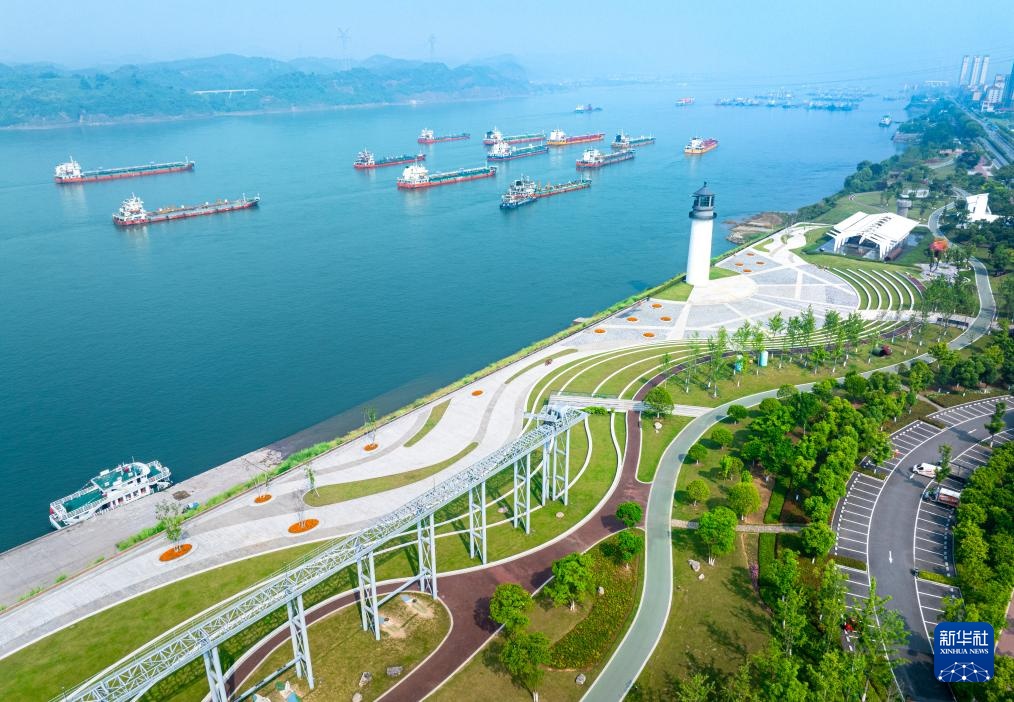 湖北宜昌：旧码头“变身”绿长廊