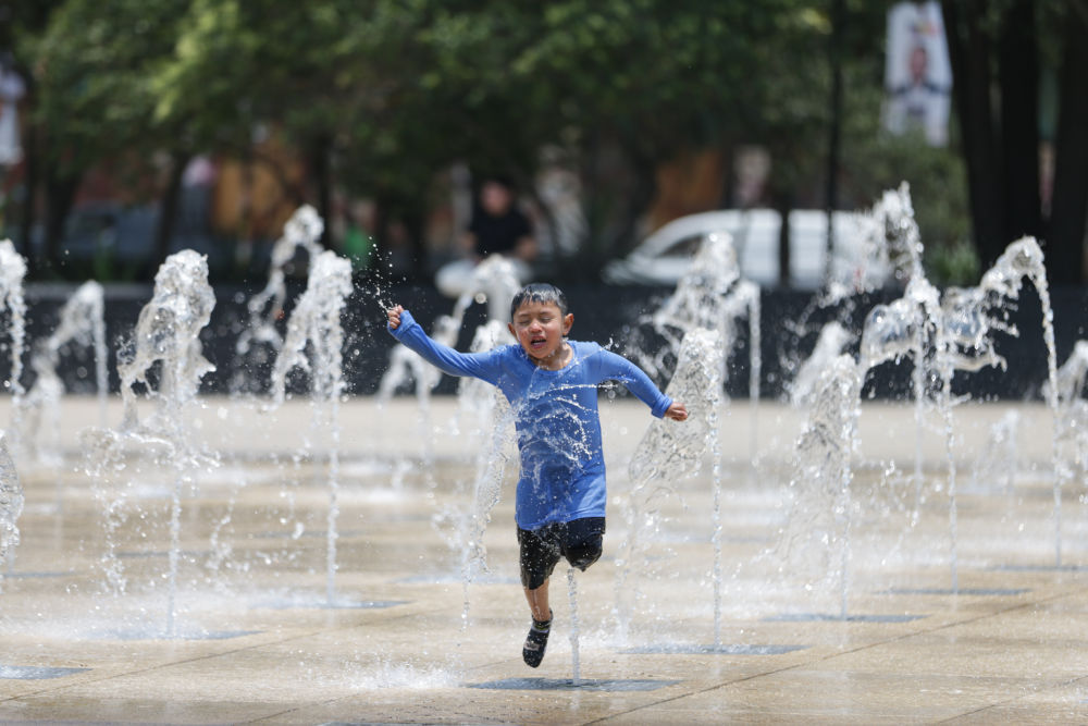 近期高温天气已致墨西哥40余人死亡 近期高温天气已致墨西哥40余人死亡