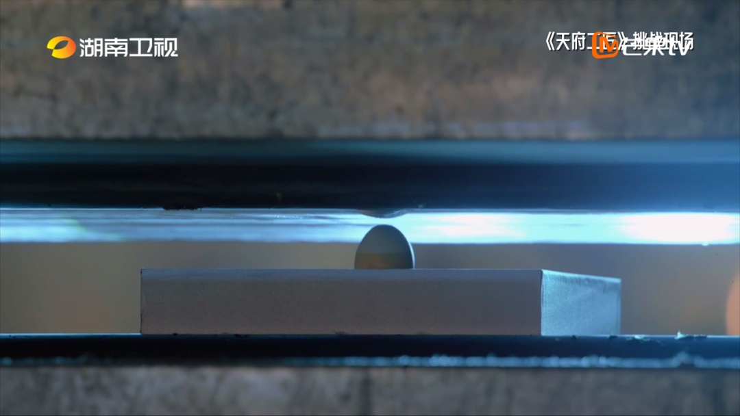 他手握8万吨澎湃力，为国产大飞机C919造钢筋铁骨！