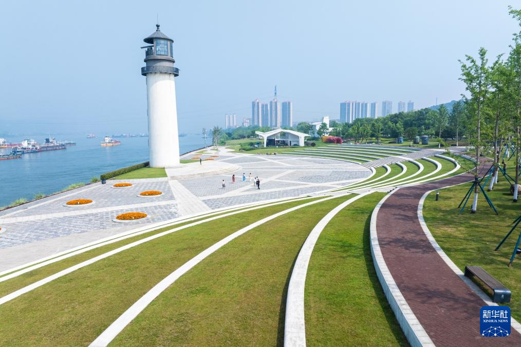 湖北宜昌：旧码头“变身”绿长廊