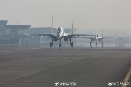 直击现场！东部战区持续位台岛周边演习最新照片发布