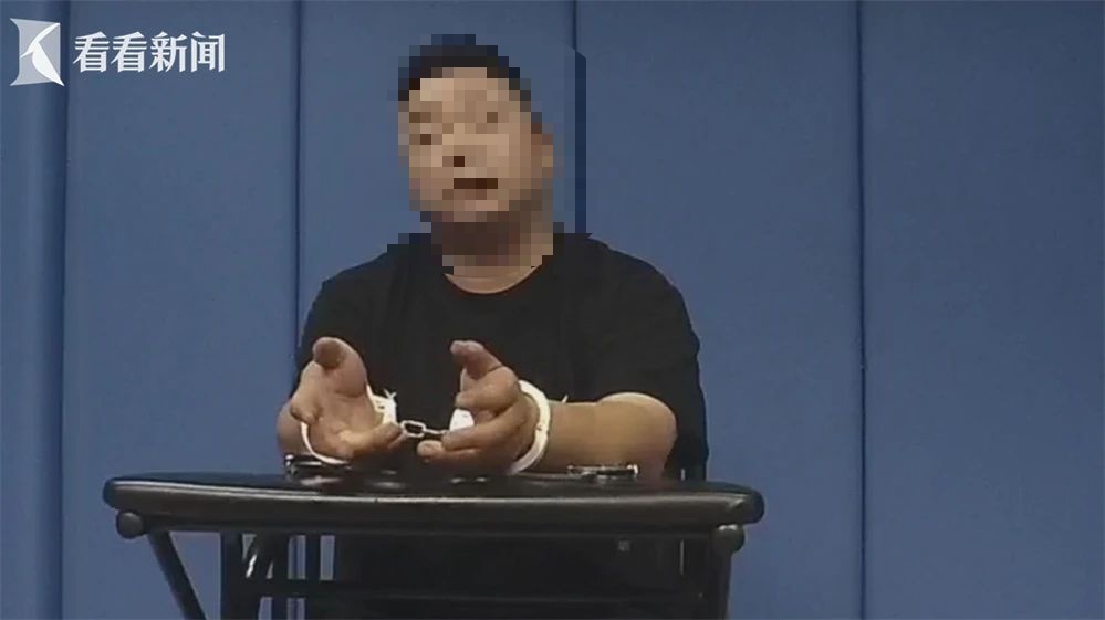 蹊跷！沪上多家面包店接连发生，总有人吃出异物？原来...