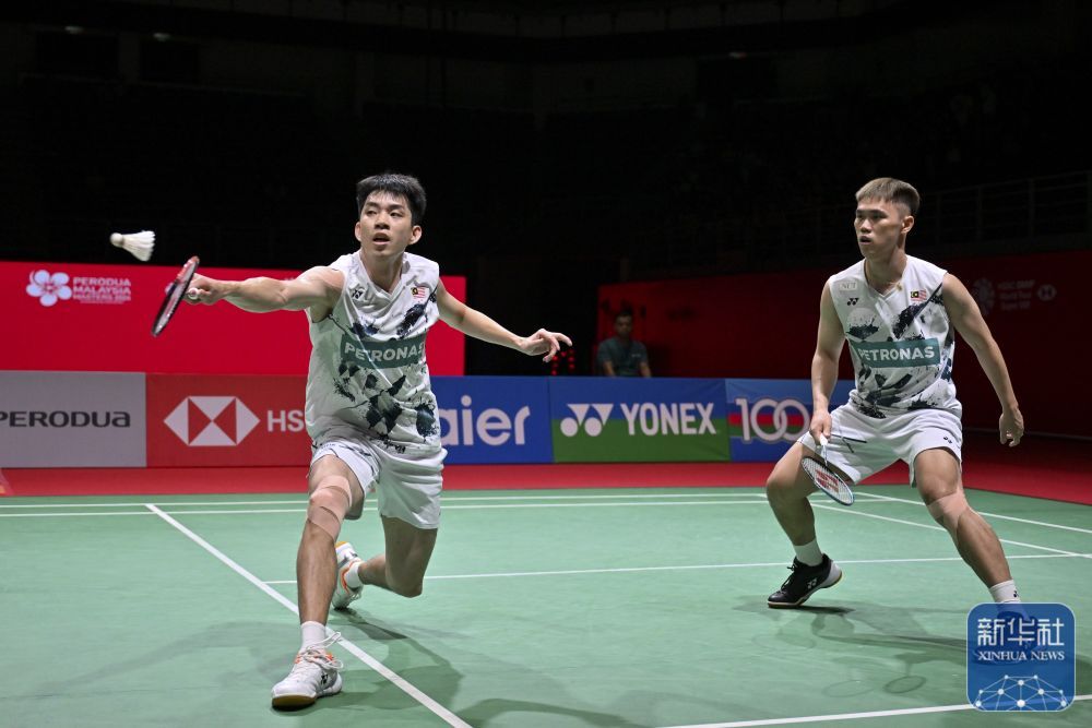 羽毛球丨马来西亚大师赛：何济霆/任翔宇晋级四强