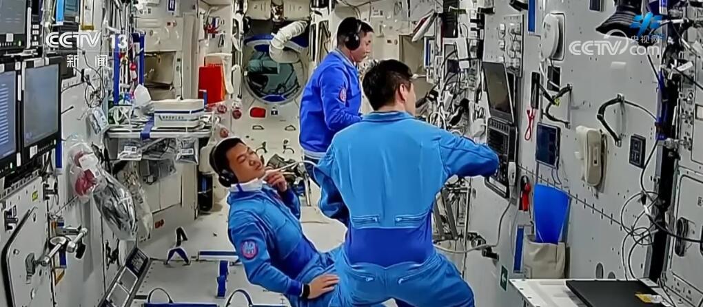 科研、养鱼、运动、种菜…… 在轨“满月”,看神十八乘组都在忙什么? 科研、养鱼、运动、种菜…… 在轨“满月”,看神十八乘组都在忙什么?