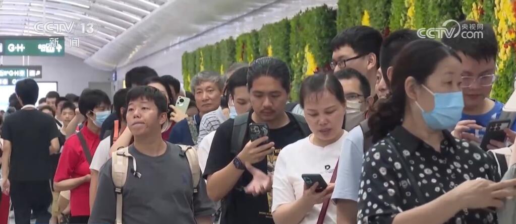 一张网、一张票、一串城 “地铁化”城际列车加速推进粤港澳大湾区一体化 一张网、一张票、一串城 “地铁化”城际列车加速推进粤港澳大湾区一体化