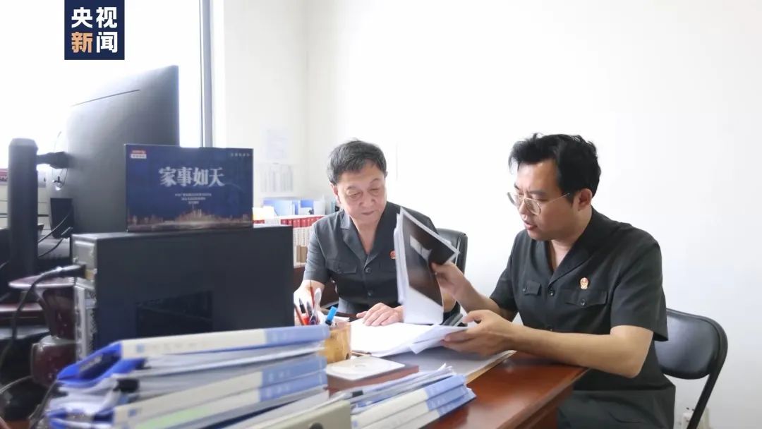 子女要卖掉老人赠与房产？法院这样判→