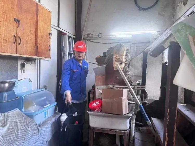 上海人最担心的来了!有人夜不能寐,身上、头上到处都是…… 上海人最担心的来了!有人夜不能寐,身上、头上到处都是……