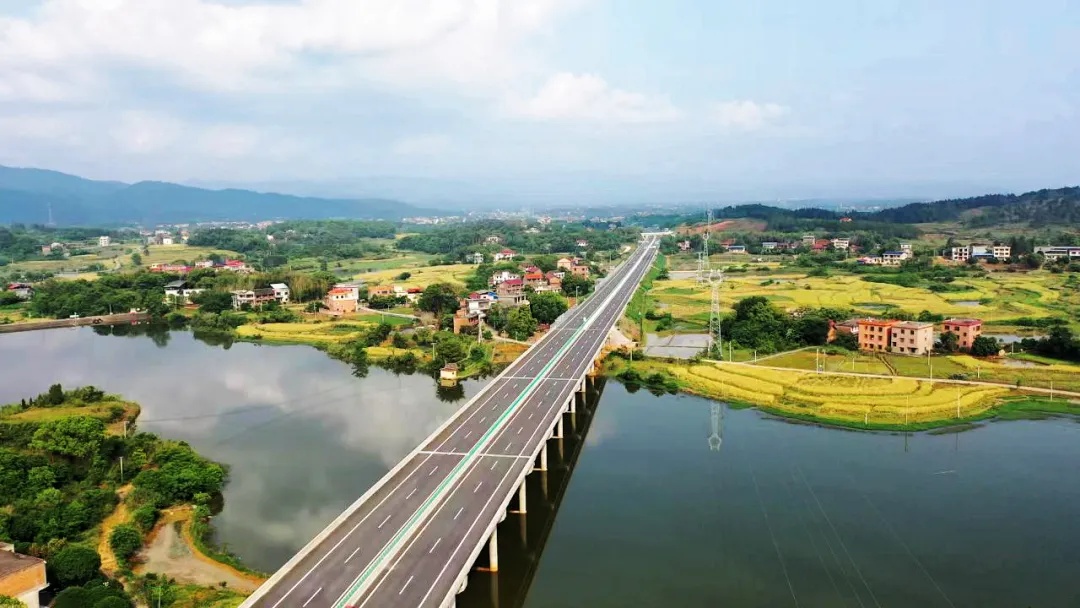 湖南这两条高速公路，即将建成通车！