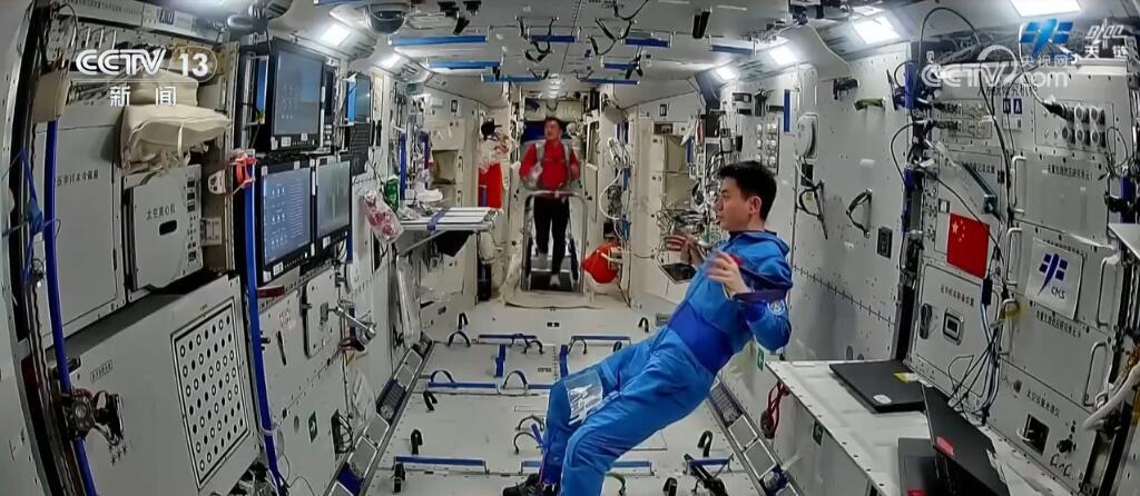 神十八乘组在轨30天 多项空间科学实(试)验正稳步推进 神十八乘组在轨30天 多项空间科学实(试)验正稳步推进