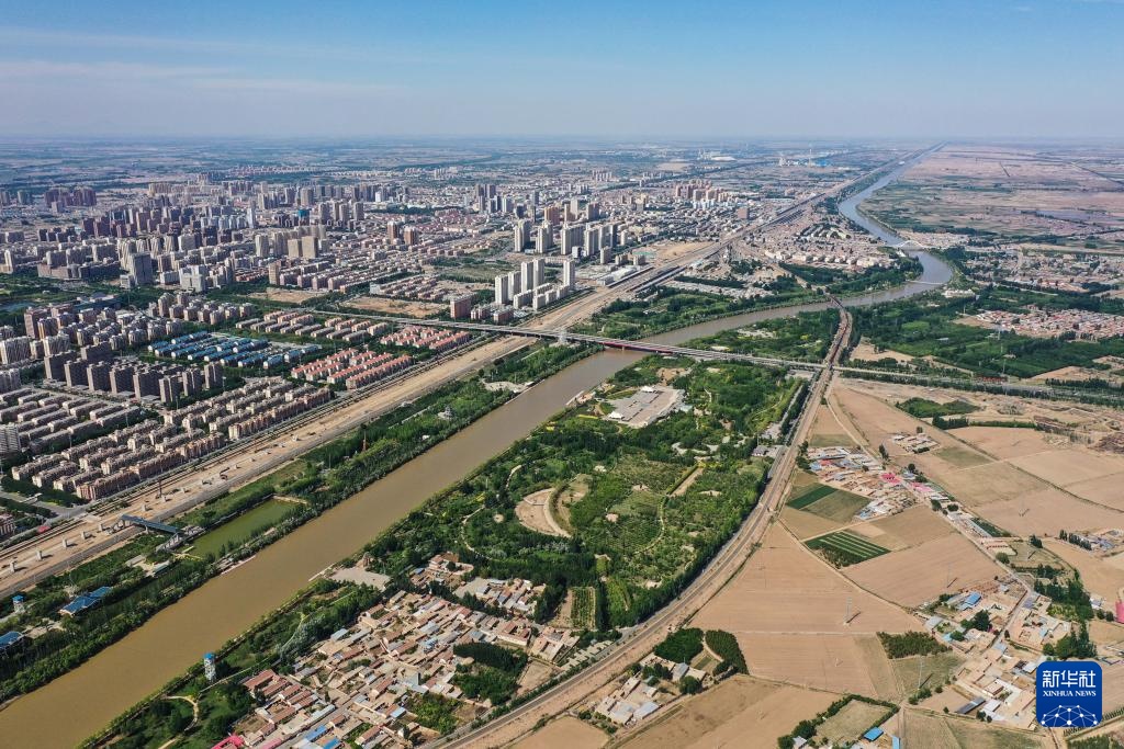 巴彦淖尔:黄河水润万顷田 巴彦淖尔:黄河水润万顷田