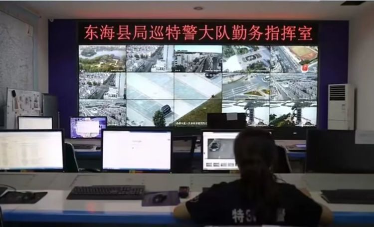 他逃，他追，他插翅难飞！民警狂奔3000米后成功擒获电诈逃犯