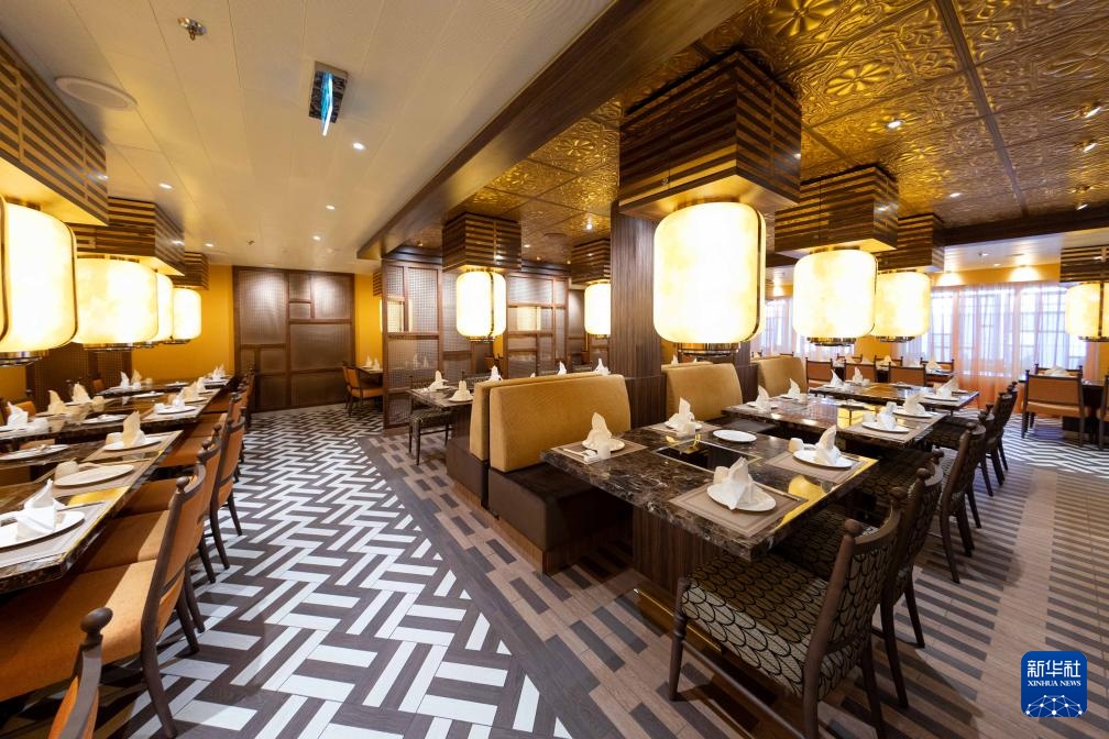 高质量发展调研行丨走进运营中的“爱达·魔都号” 高质量发展调研行丨走进运营中的“爱达·魔都号”