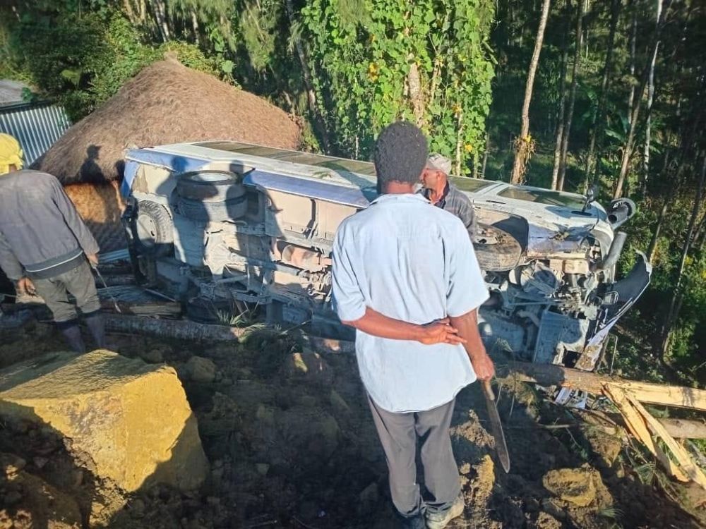 巴新山体滑坡致数百人死亡　被掩埋者幸存几率渺茫