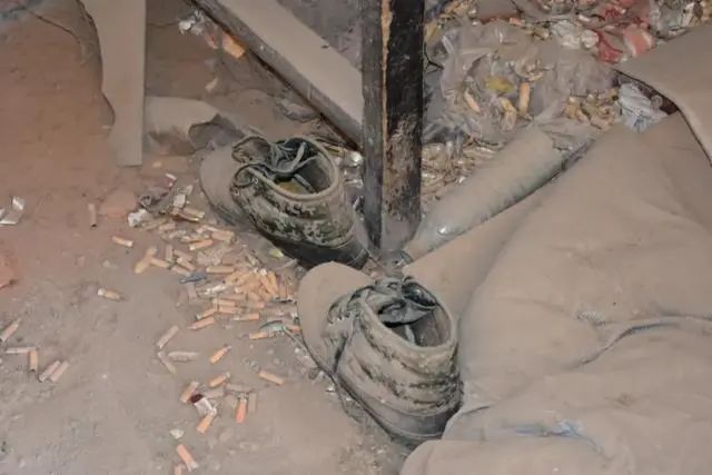 身份查明!内蒙古一废弃平房内发现无名尸骸,竟是在逃33年命案逃犯 身份查明!内蒙古一废弃平房内发现无名尸骸,竟是在逃33年命案逃犯