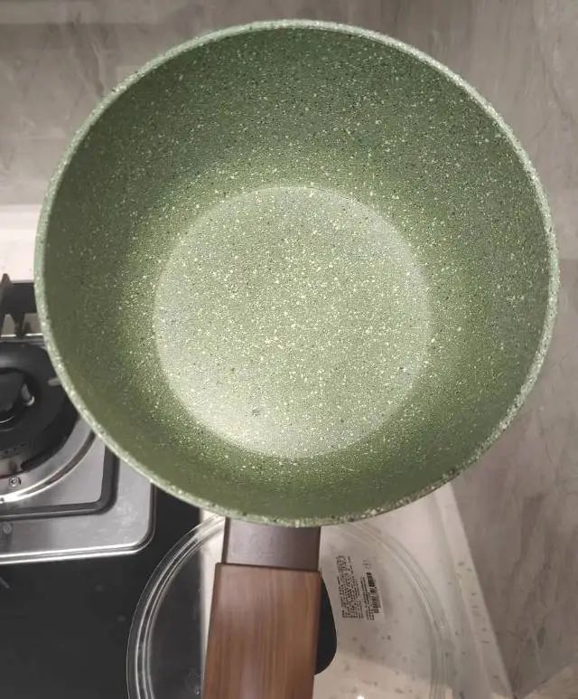 煮过胡萝卜的水变绿了,是有毒物质析出吗?别担心,真相来了 煮过胡萝卜的水变绿了,是有毒物质析出吗?别担心,真相来了