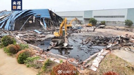 滁河南京段死鱼死虾仍在打捞 危化品起火污染物外泄致滁河水质异常