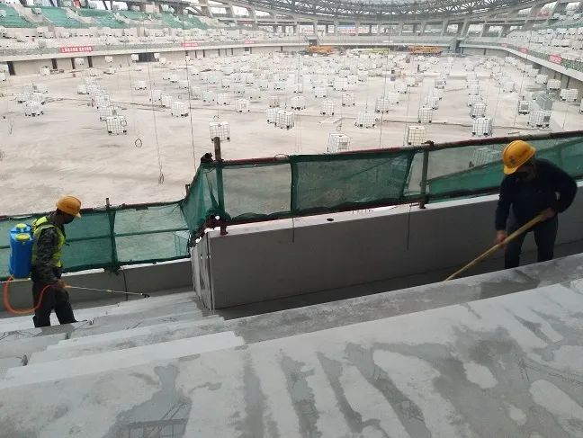 又“土”又甜！这位清华博士用混凝土戒指求婚成功