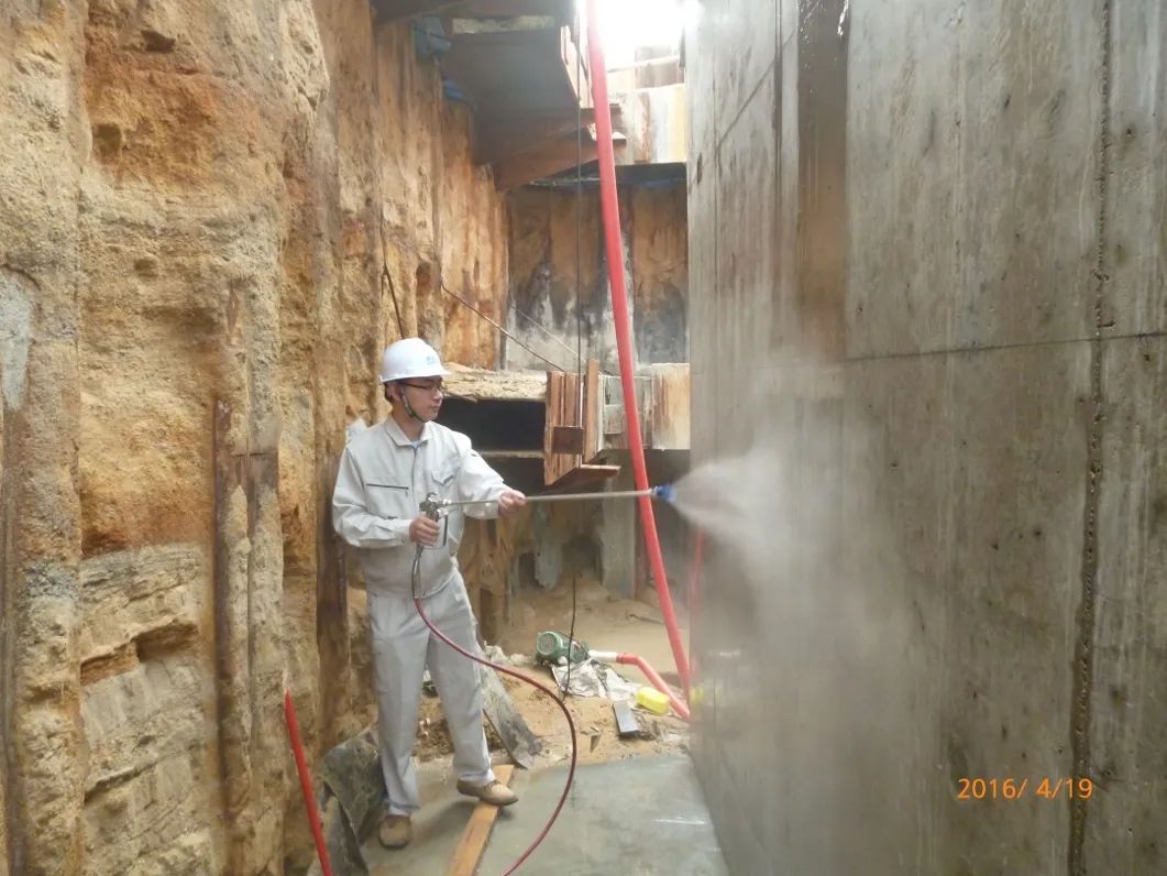 又“土”又甜！这位清华博士用混凝土戒指求婚成功