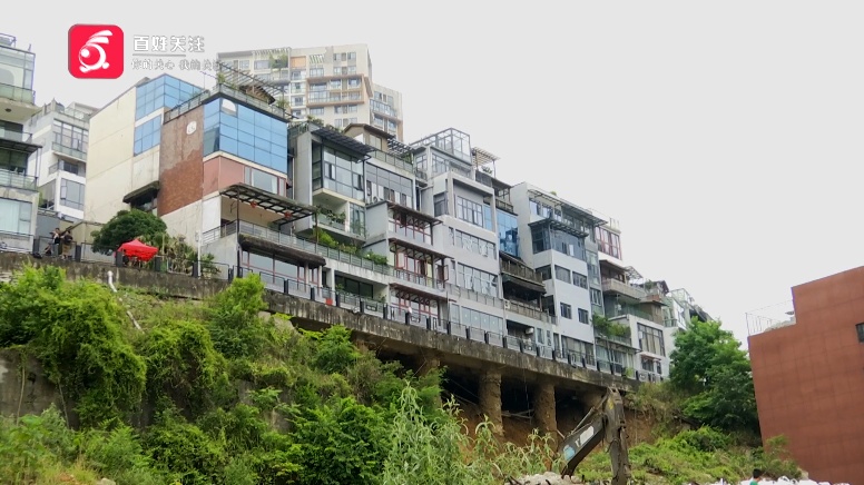 “吓得不敢睡觉！”贵阳一小区发生塌方滑坡，居民又气又怕：四年前就塌过！