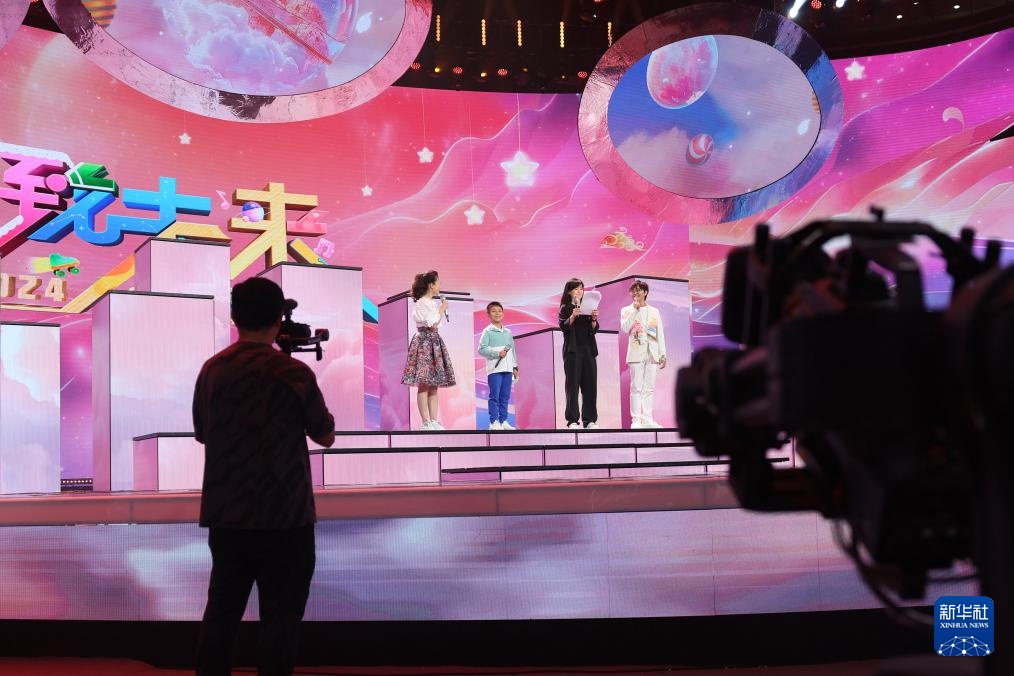 了不起的童年丨这个小小讲解员为何“一讲成名”？