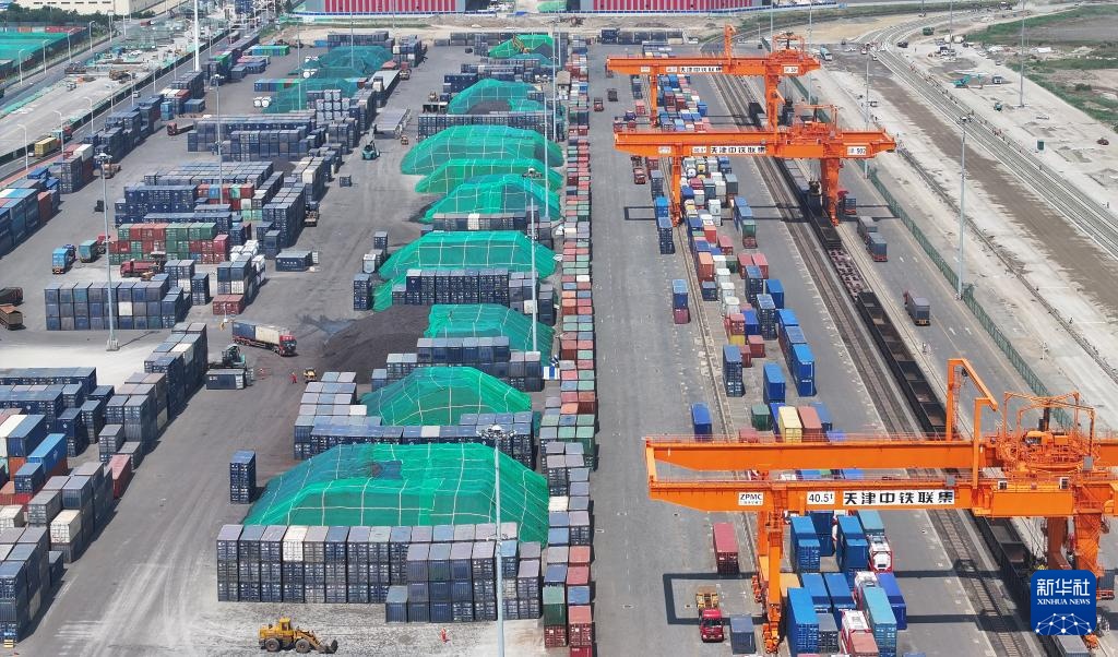 天津港:发挥枢纽优势 打造海铁联运“快速路” 天津港:发挥枢纽优势 打造海铁联运“快速路”