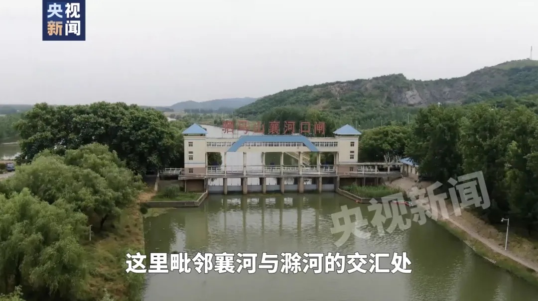 长江支流恶臭熏天、鱼虾死亡！相关部门却说“没问题”！