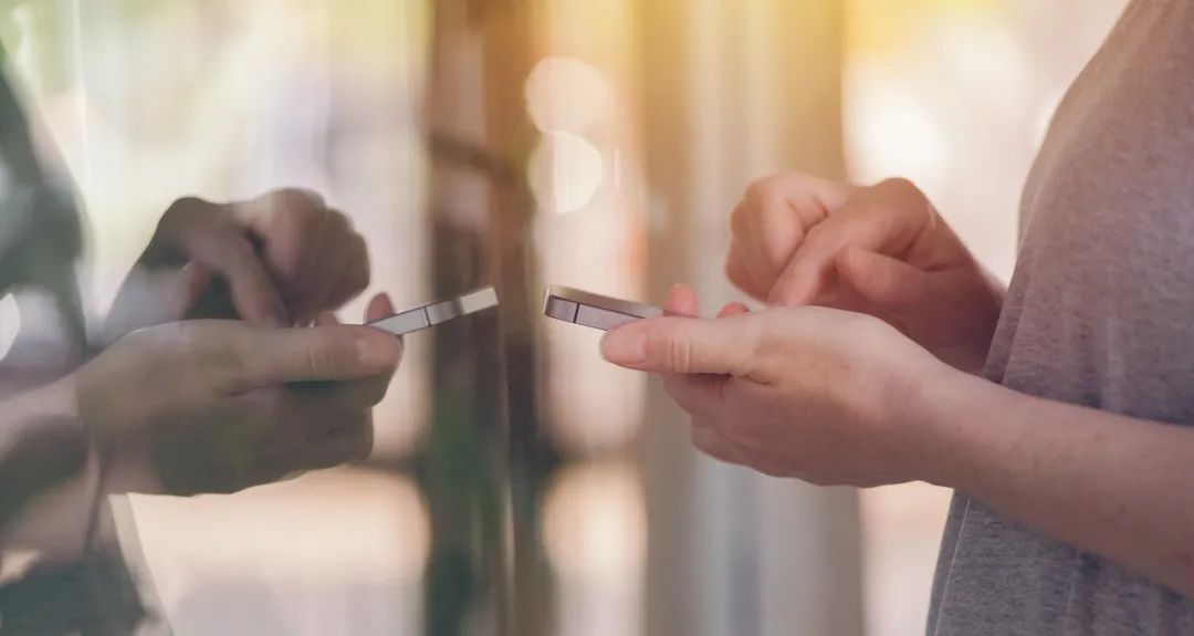 国安部披露一起泄密案,1人向间谍嫌犯通风报信被罚 国安部披露一起泄密案,1人向间谍嫌犯通风报信被罚