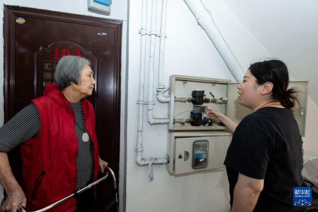 为仪器仪表“穿上”智能相机的科技创业者 为仪器仪表“穿上”智能相机的科技创业者
