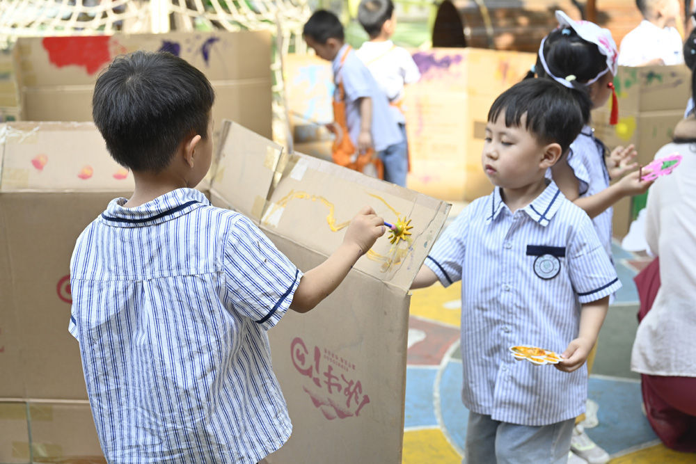 石家庄新华区：多彩活动迎“六一”