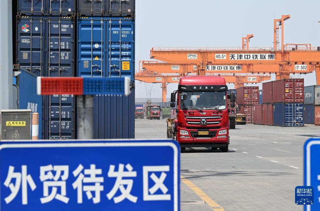 天津港:发挥枢纽优势 打造海铁联运“快速路” 天津港:发挥枢纽优势 打造海铁联运“快速路”