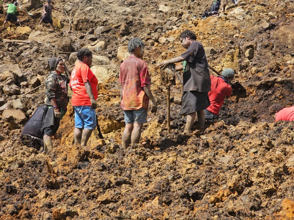 直击巴布亚新几内亚山体滑坡现场