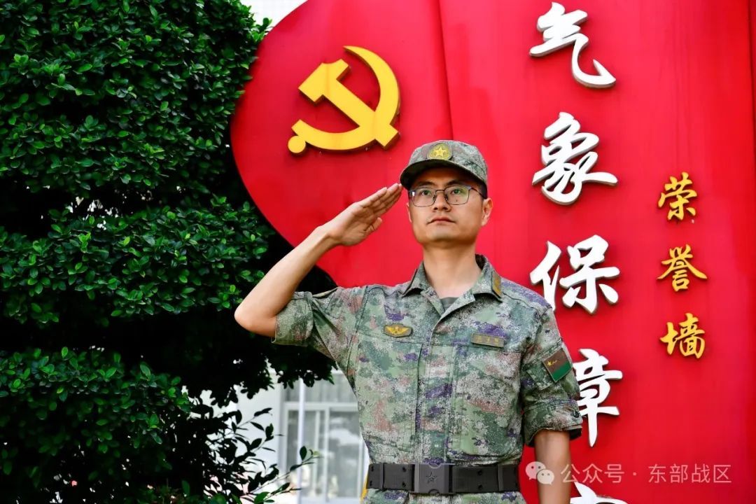 牛！这个三级军士长，编写的教材被推广到全军使用