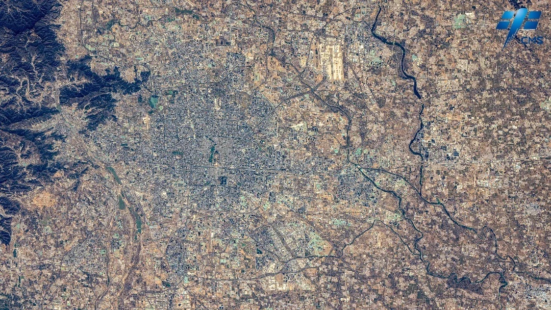 太空视角!跟随航天员手中的镜头游览北京 太空视角!跟随航天员手中的镜头游览北京