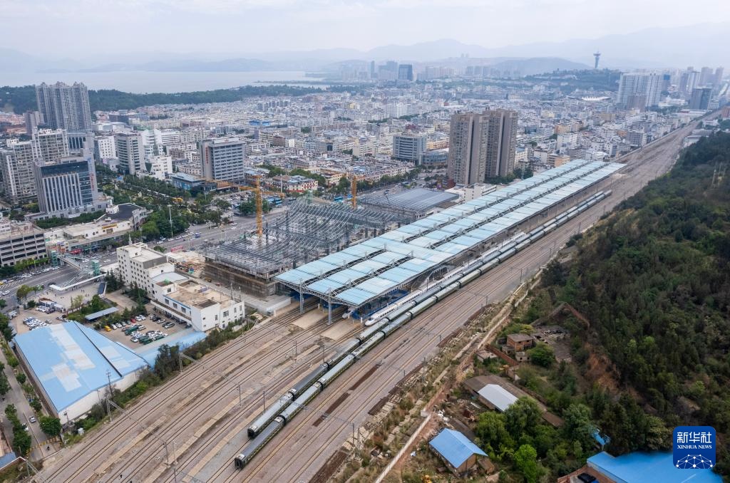 云南大理火车站站房原址重建工程有序推进 云南大理火车站站房原址重建工程有序推进