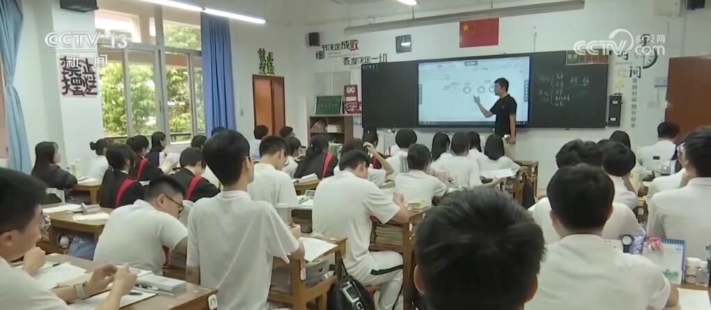 各地各部门全力做好考生综合服务工作 保障高考安全平稳 各地各部门全力做好考生综合服务工作 保障高考安全平稳