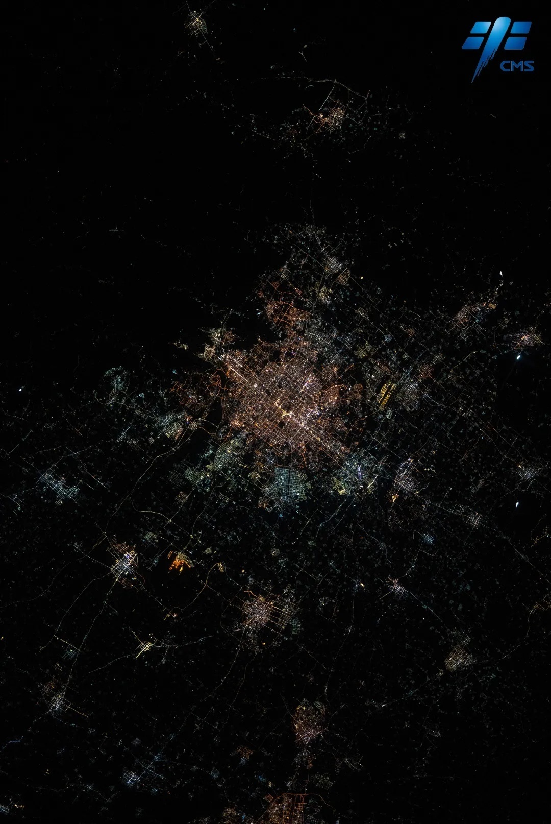 太空视角!跟随航天员手中的镜头游览北京 太空视角!跟随航天员手中的镜头游览北京