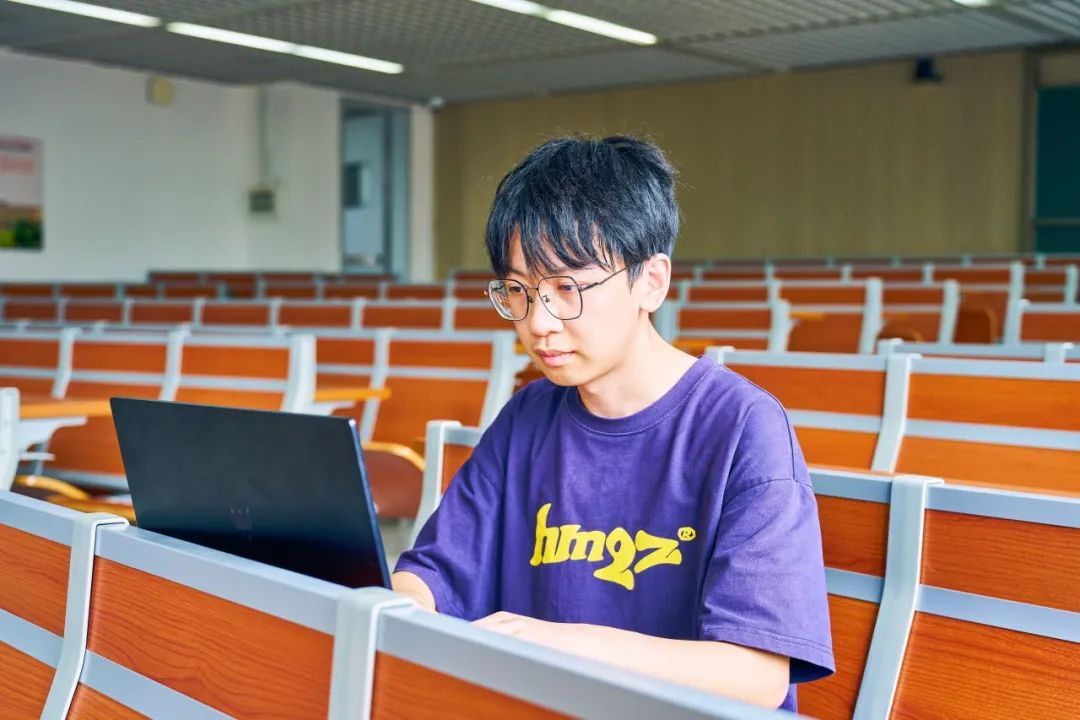 这份高校“作业”，火上热搜！原来是……