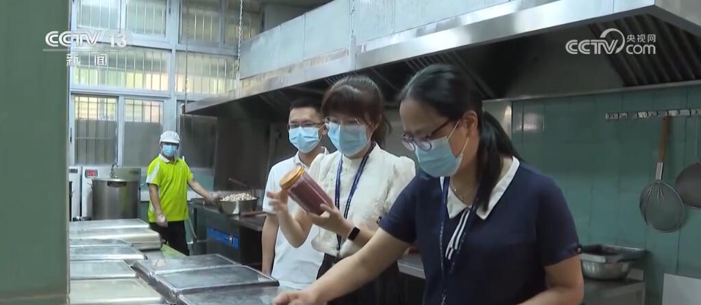 各地各部门全力做好考生综合服务工作 保障高考安全平稳 各地各部门全力做好考生综合服务工作 保障高考安全平稳