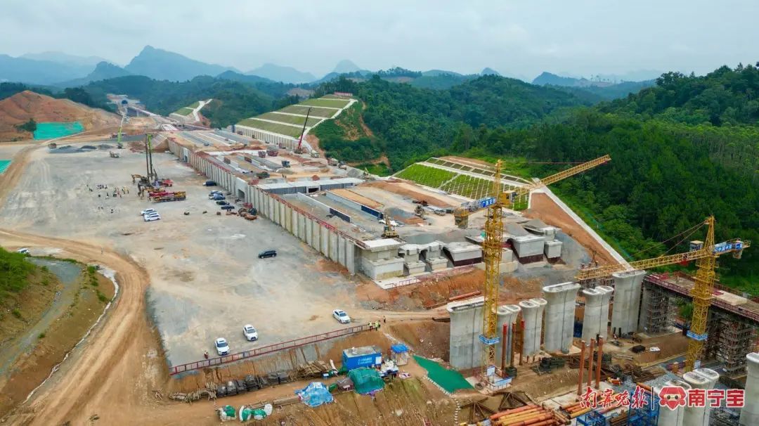 预计2025年建成通车！南凭高铁最新进展→