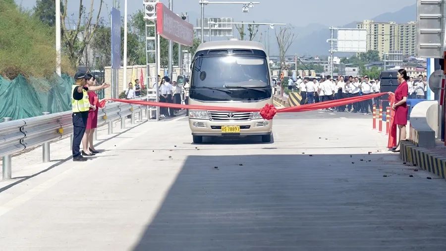全线通车！四川开江⇌重庆梁平40分钟飙拢