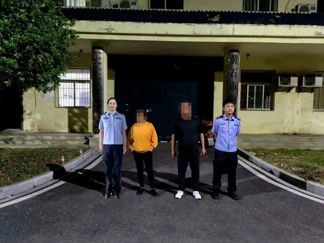 用尺量量手掌就能算命？“神算子”当街被抓！