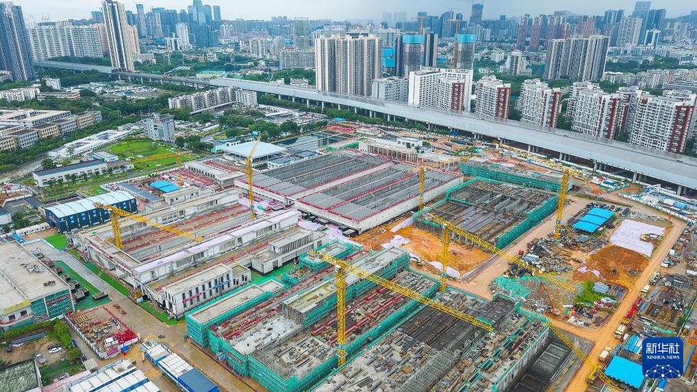 深圳南山水厂建设初具规模 深圳南山水厂建设初具规模