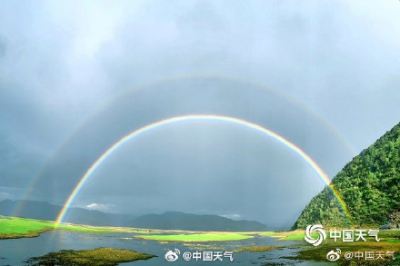 在阿勒泰遇见罕见双彩虹 双彩虹是怎么形成的? 在阿勒泰遇见罕见双彩虹 双彩虹是怎么形成的?