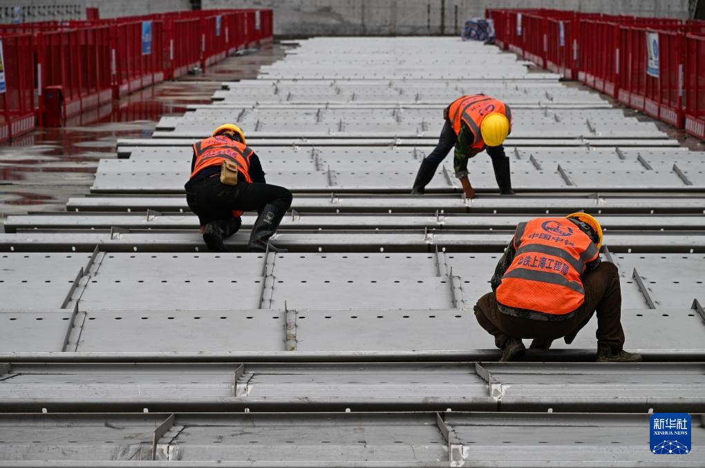 深圳南山水厂建设初具规模 深圳南山水厂建设初具规模