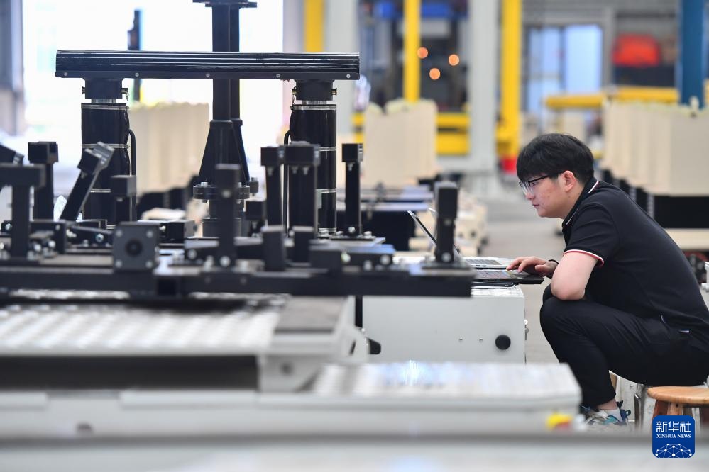 湖南长沙:积极推动人工智能产业发展 湖南长沙:积极推动人工智能产业发展