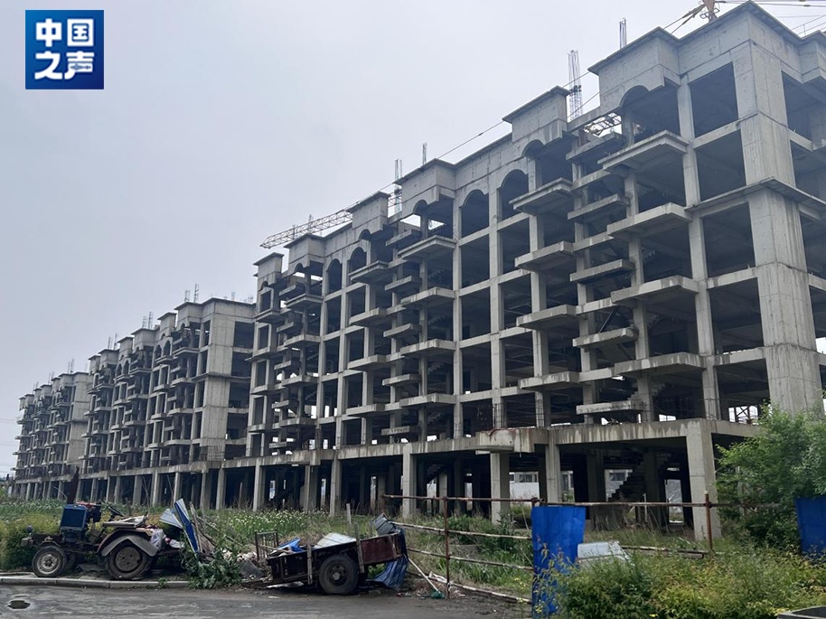 吉林农安大面积黑土地被征占建特色小镇,为何只见高档别墅?总台记者调查→ 吉林农安大面积黑土地被征占建特色小镇,为何只见高档别墅?总台记者调查→