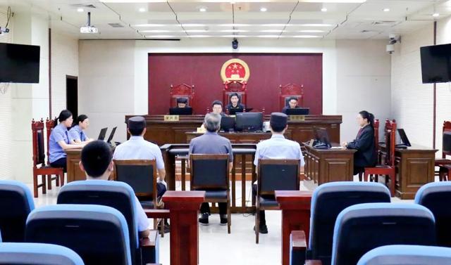 潍坊滨海经济技术开发区原党工委书记、管委会主任张恒道受贿、滥用职权案一审公开宣判 潍坊滨海经济技术开发区原党工委书记、管委会主任张恒道受贿、滥用职权案一审公开宣判