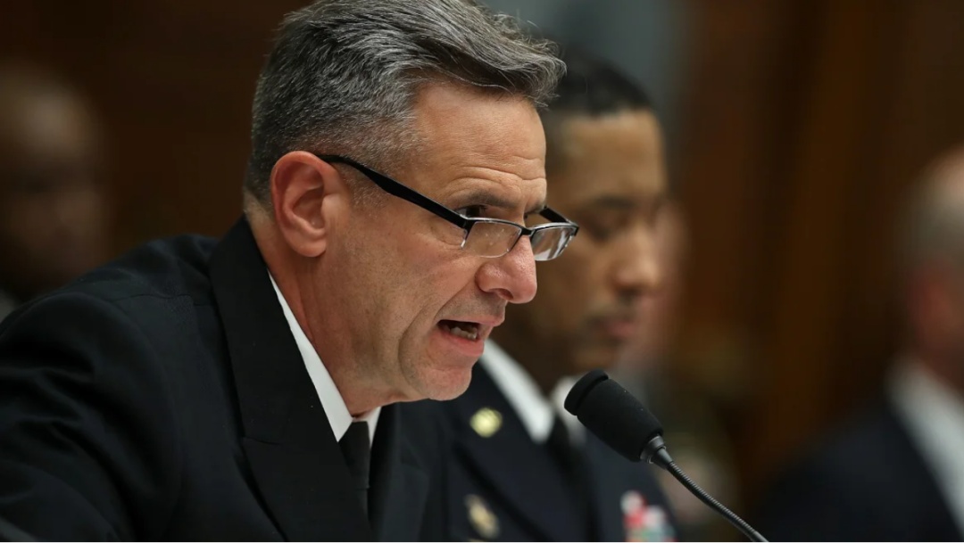 美国前海军上将被捕！